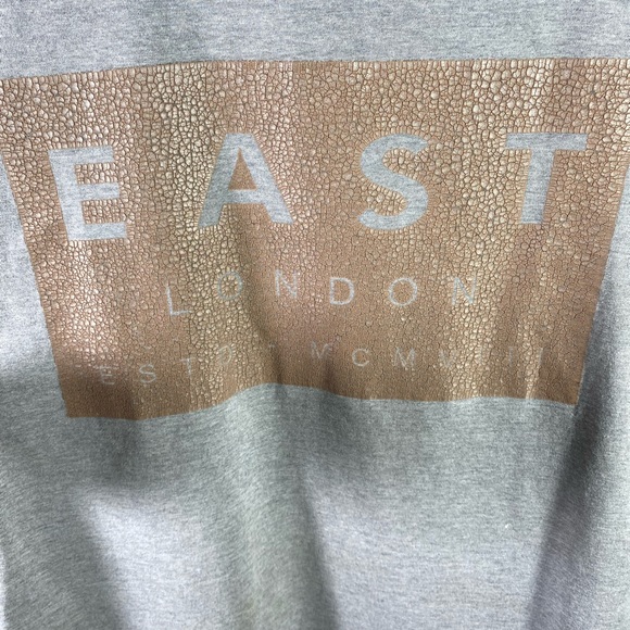 Vintage East London T - Picture 2 of 4